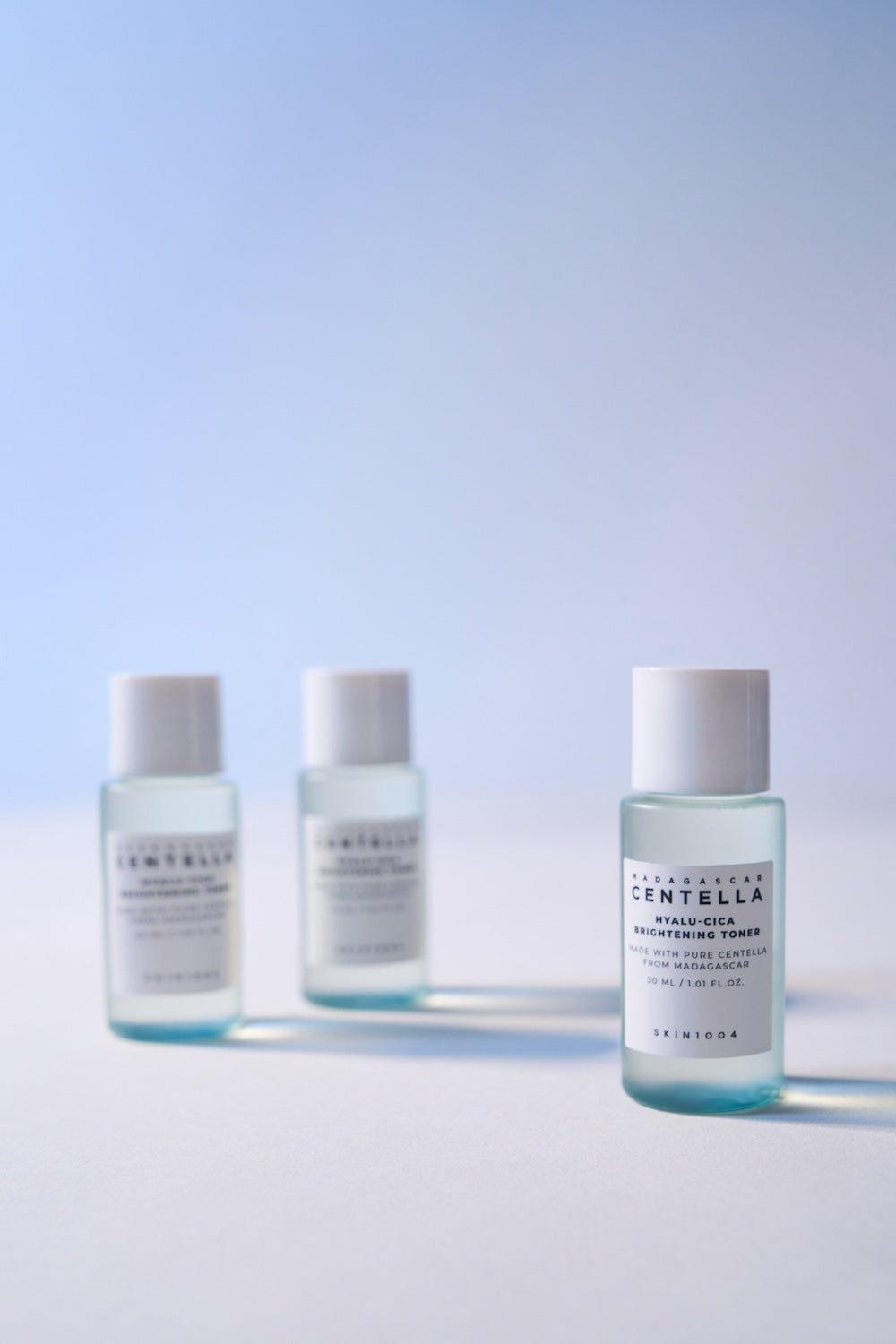 [스킨1004] 마다가스카르 병풀 히알루시카 브라이트닝 토너 30ml