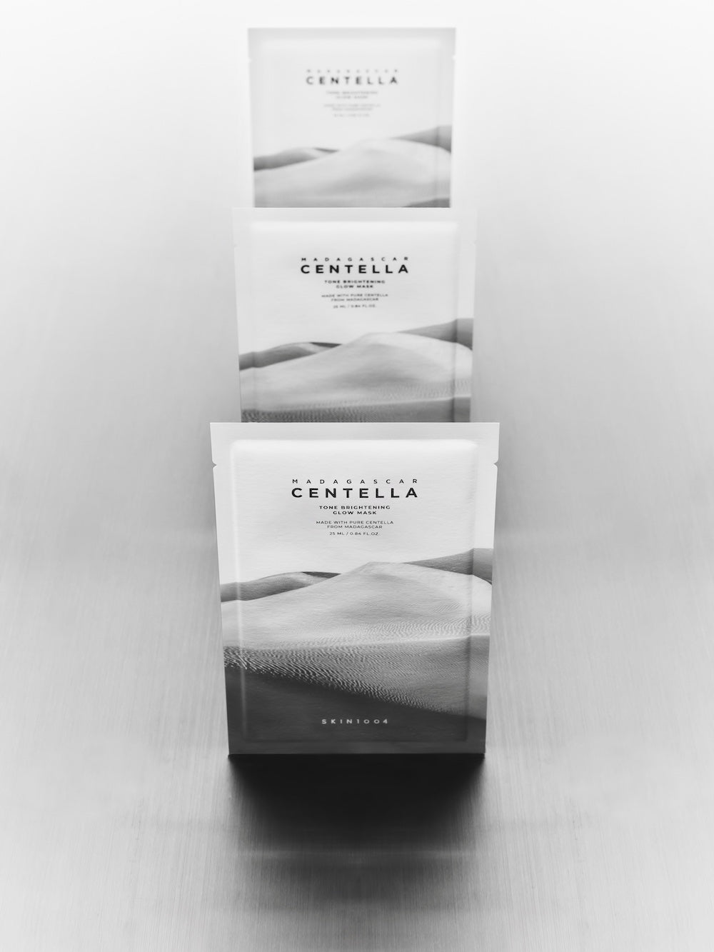 [Skin1004] Madagascar Centella Tone Brightening Glow Mask - 2 Size
