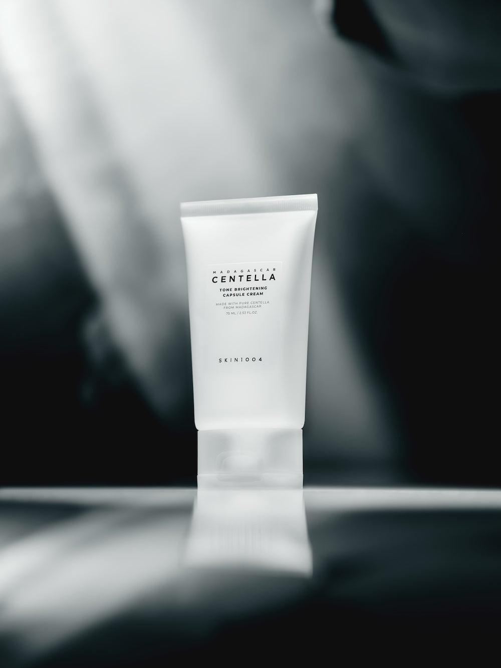 [Skin1004] Crema iluminadora con centella de Madagascar (75 ml)