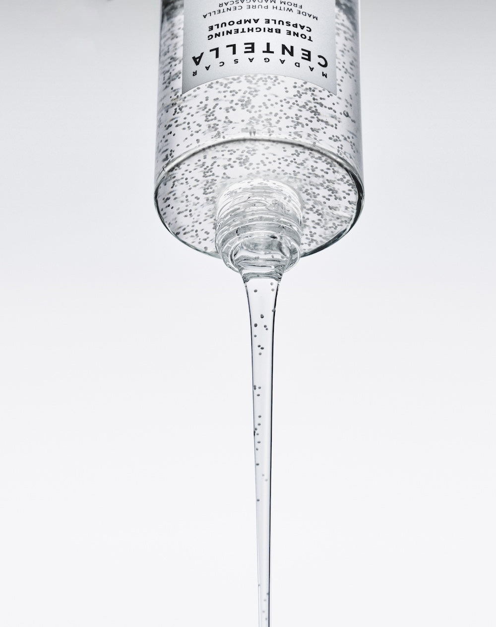 [Skin1004] Ampolla iluminadora de centella de Madagascar (100 ml)