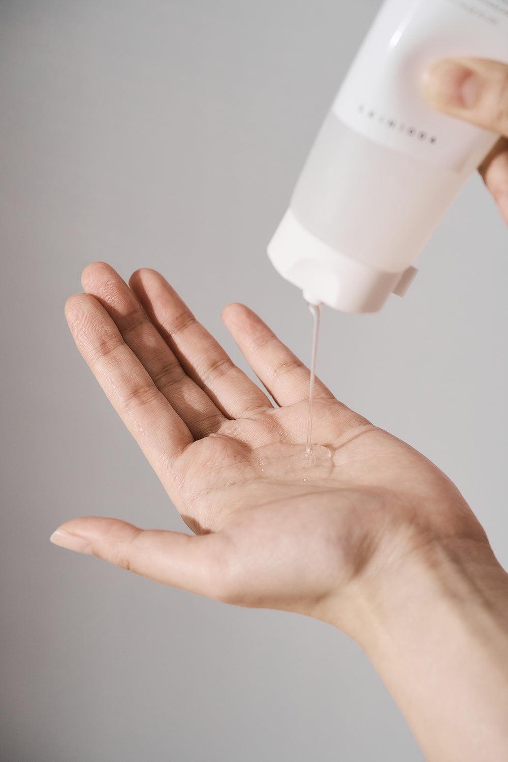 [스킨1004] 마다가스카르 병풀 톤 브라이트닝 클렌징 젤 폼 125ml