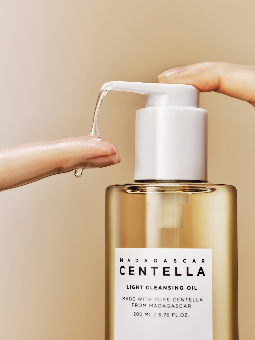 [Skin1004] Madagascar Centella Light Cleansing Oil 200ml