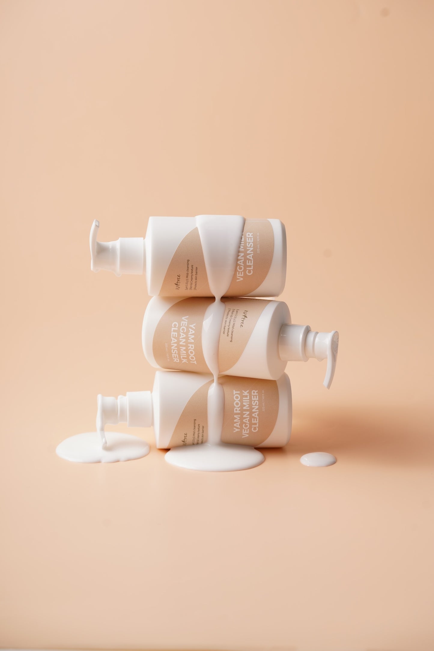 [Isntree] Yam Root Vegan Milk Cleanser 220ml