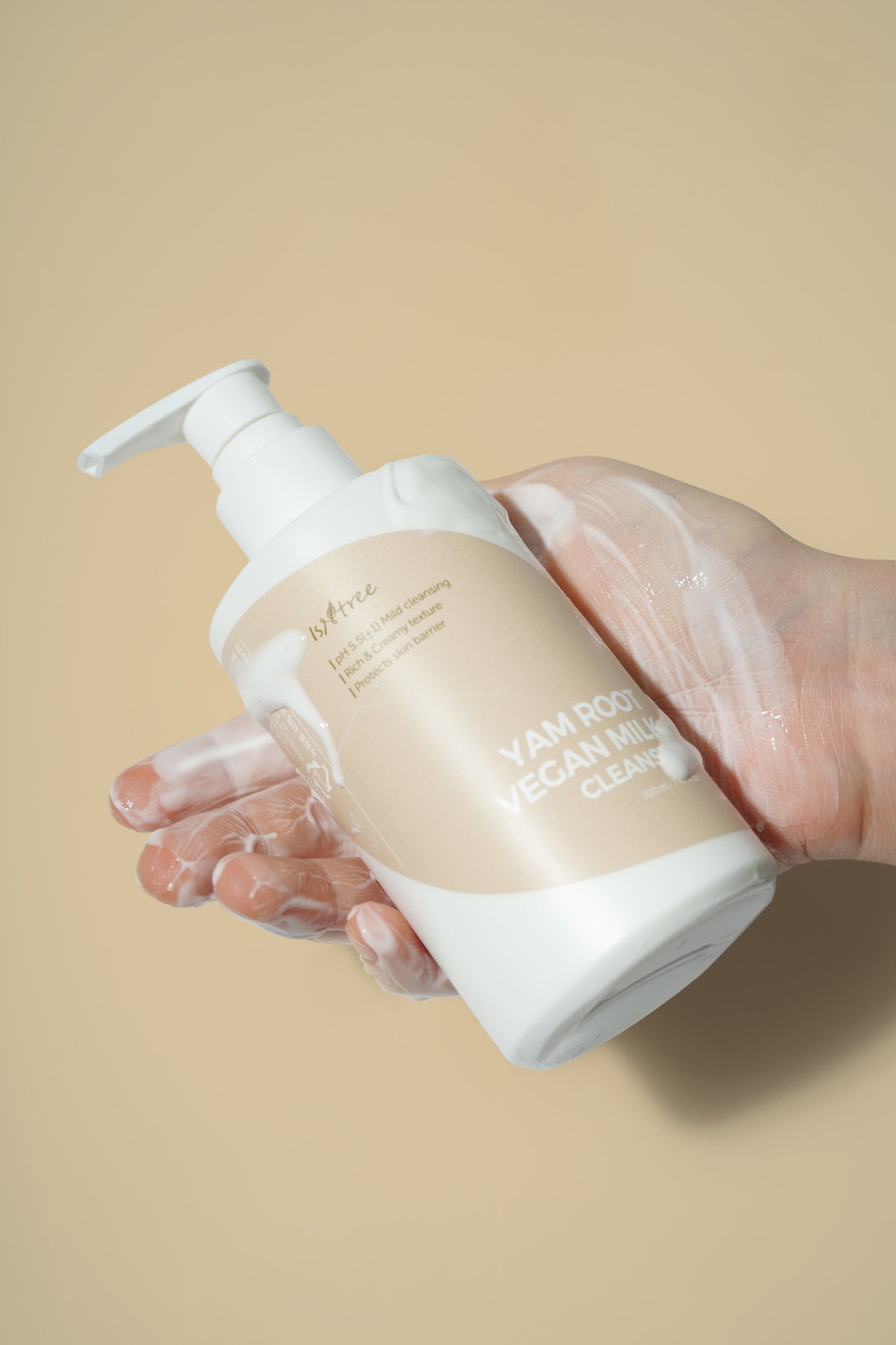 [Isntree] Yam Root Vegan Milk Cleanser 220ml